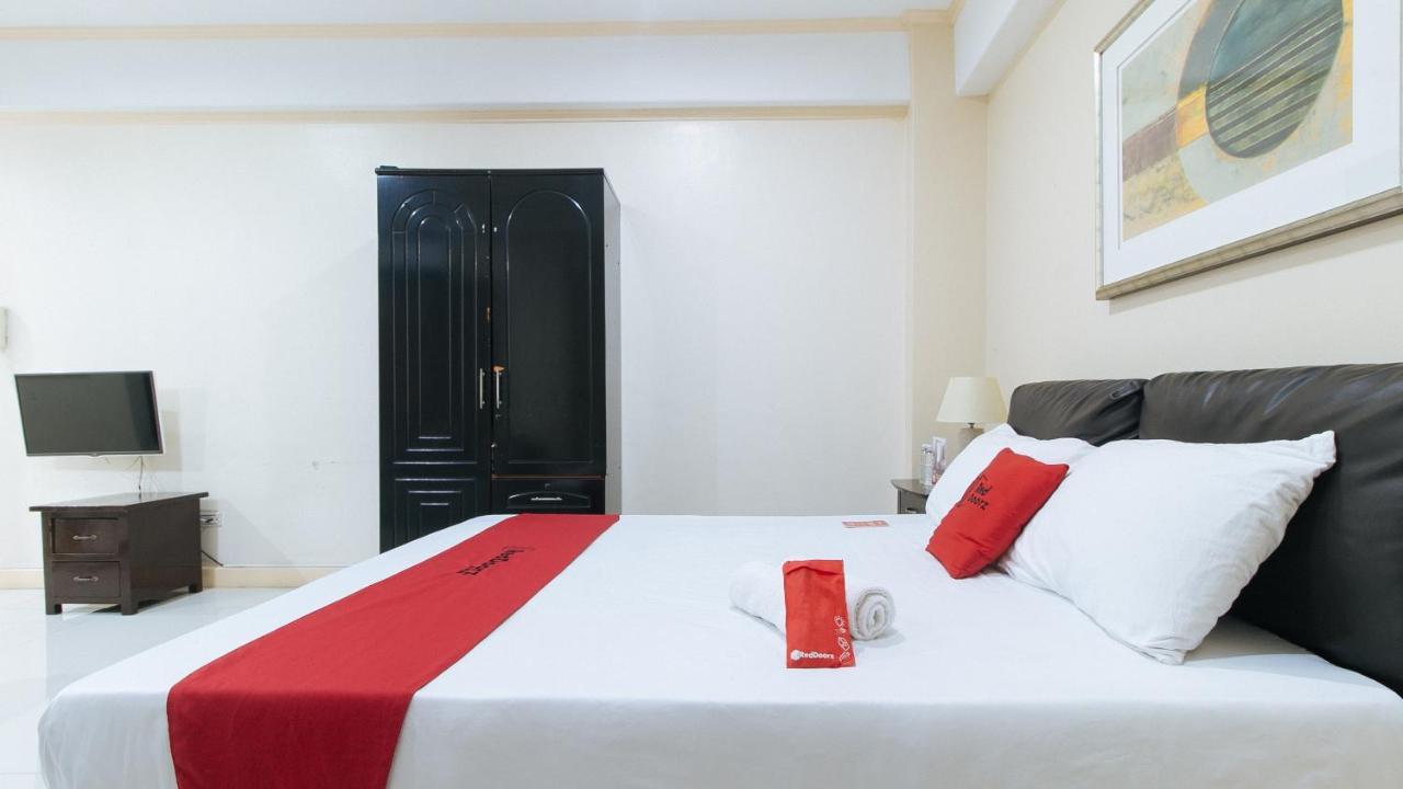 Reddoorz Plus @ Better Living Paranaque Paranaque City Exterior photo