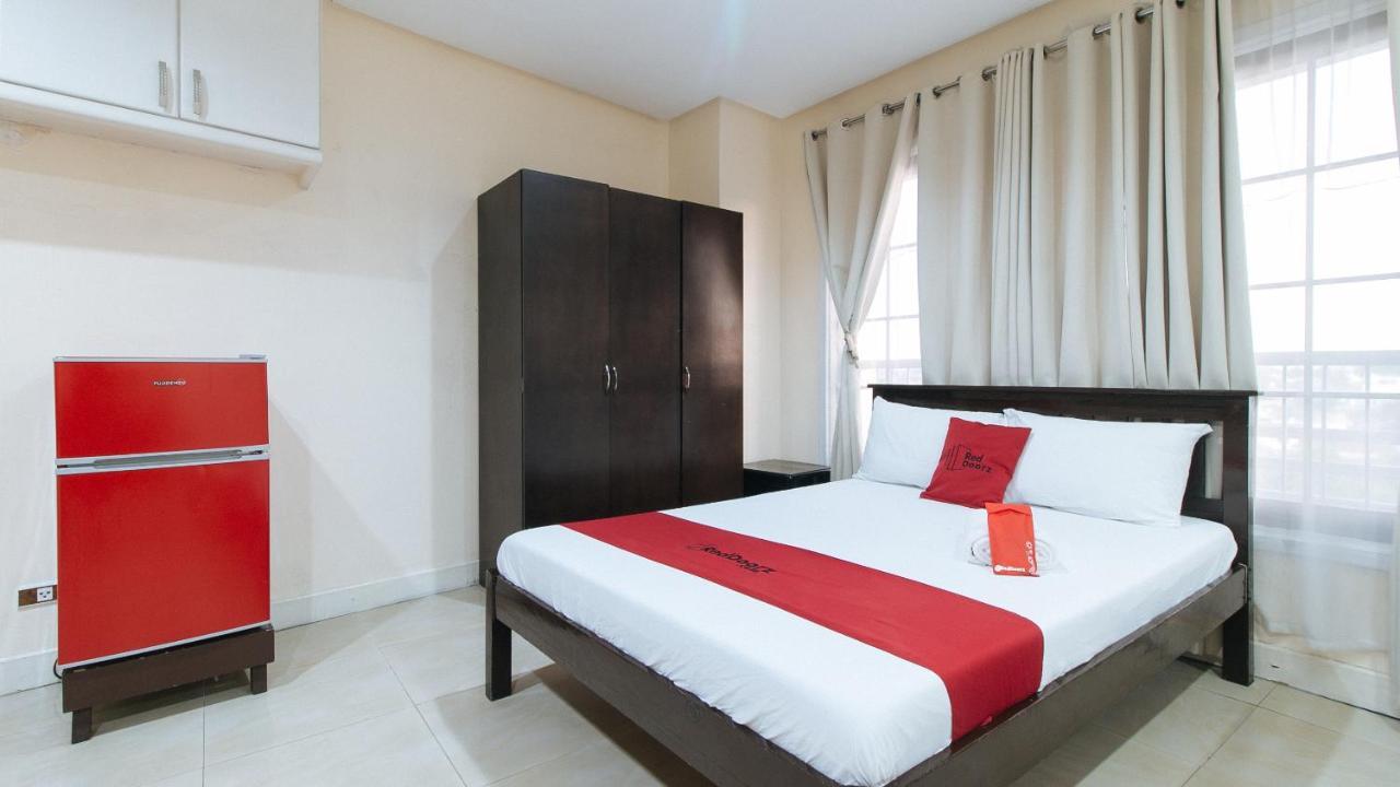 Reddoorz Plus @ Better Living Paranaque Paranaque City Exterior photo